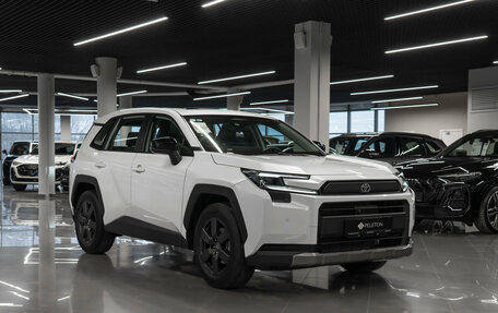 Toyota RAV4, 2025 год, 4 680 000 рублей, 2 фотография