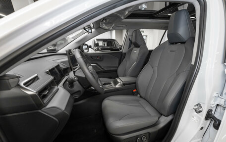 Toyota RAV4, 2025 год, 4 680 000 рублей, 9 фотография