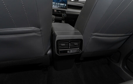 Toyota RAV4, 2025 год, 4 680 000 рублей, 14 фотография