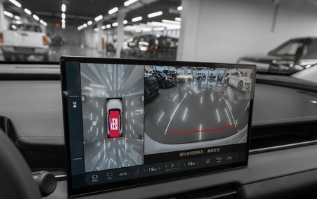 Toyota RAV4, 2025 год, 4 680 000 рублей, 17 фотография