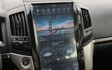 Toyota Land Cruiser 200, 2011 год, 2 650 000 рублей, 24 фотография