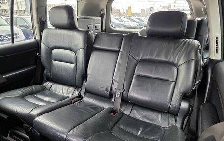 Toyota Land Cruiser 200, 2011 год, 2 650 000 рублей, 26 фотография