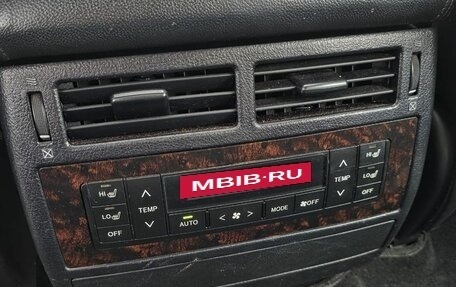 Toyota Land Cruiser 200, 2011 год, 2 650 000 рублей, 27 фотография