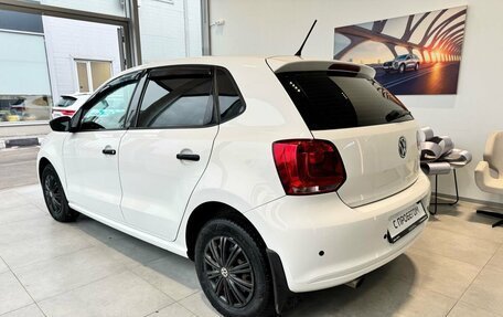 Volkswagen Polo VI (EU Market), 2010 год, 619 000 рублей, 4 фотография