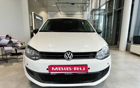 Volkswagen Polo VI (EU Market), 2010 год, 619 000 рублей, 2 фотография