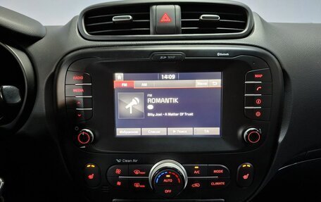 KIA Soul II рестайлинг, 2017 год, 1 668 000 рублей, 15 фотография