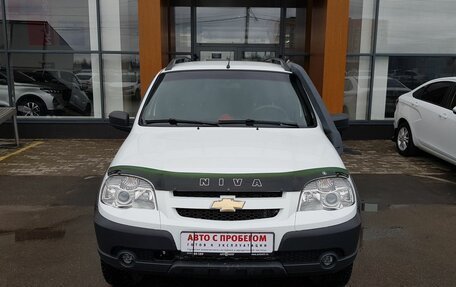 Chevrolet Niva I рестайлинг, 2017 год, 799 000 рублей, 2 фотография