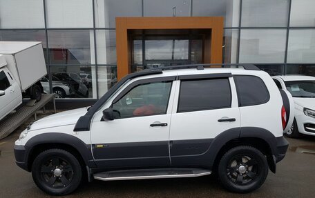 Chevrolet Niva I рестайлинг, 2017 год, 799 000 рублей, 8 фотография