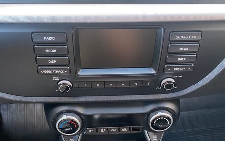 KIA Rio IV, 2017 год, 1 400 000 рублей, 8 фотография