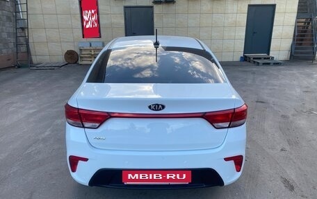 KIA Rio IV, 2017 год, 1 400 000 рублей, 5 фотография