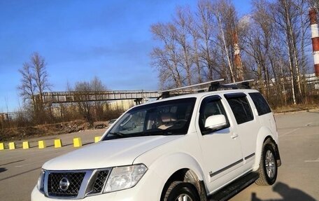 Nissan Pathfinder, 2012 год, 1 100 000 рублей, 3 фотография