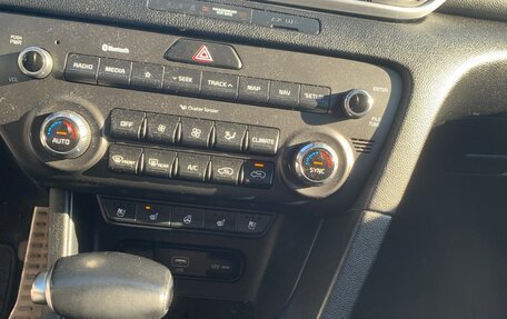 KIA Sportage IV рестайлинг, 2019 год, 2 390 000 рублей, 13 фотография