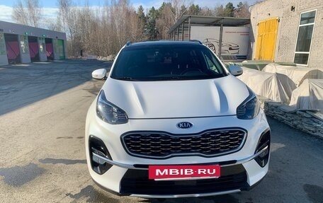 KIA Sportage IV рестайлинг, 2019 год, 2 390 000 рублей, 2 фотография