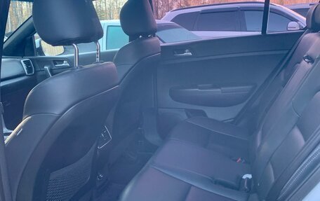 KIA Sportage IV рестайлинг, 2019 год, 2 390 000 рублей, 19 фотография