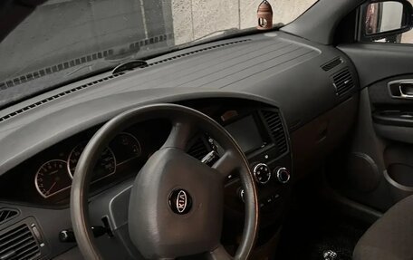 KIA Carens I (RS), 2006 год, 490 000 рублей, 21 фотография