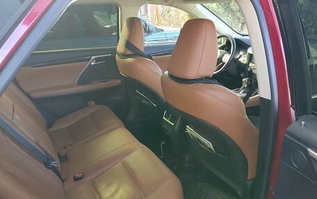 Lexus RX IV рестайлинг, 2019 год, 4 950 000 рублей, 5 фотография