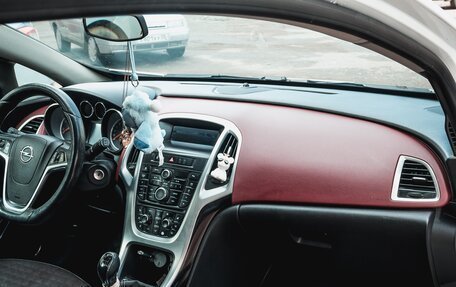 Opel Astra J, 2012 год, 840 000 рублей, 11 фотография