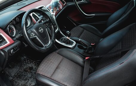 Opel Astra J, 2012 год, 840 000 рублей, 15 фотография