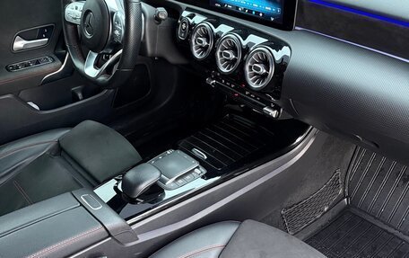 Mercedes-Benz CLA, 2020 год, 3 100 000 рублей, 6 фотография