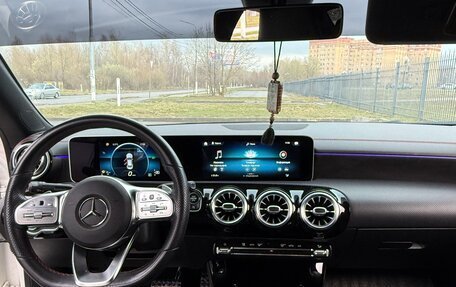 Mercedes-Benz CLA, 2020 год, 3 100 000 рублей, 22 фотография