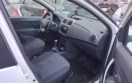 Renault Logan II, 2014 год, 380 000 рублей, 9 фотография