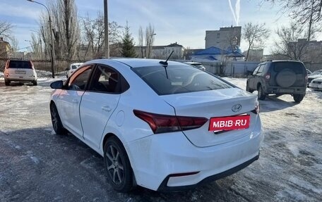 Hyundai Solaris II рестайлинг, 2018 год, 870 000 рублей, 4 фотография