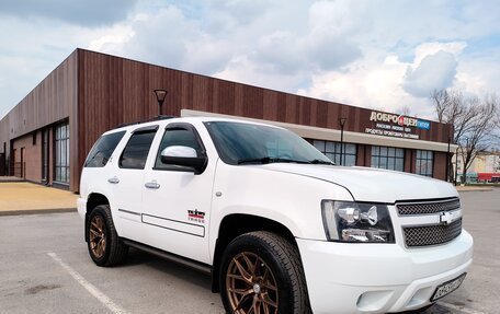 Chevrolet Tahoe III, 2012 год, 1 900 000 рублей, 3 фотография