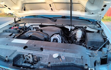 Chevrolet Tahoe III, 2012 год, 1 900 000 рублей, 17 фотография