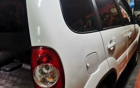 Chevrolet Niva I рестайлинг, 2014 год, 715 000 рублей, 7 фотография