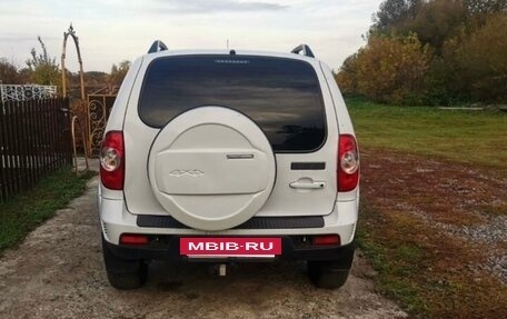 Chevrolet Niva I рестайлинг, 2014 год, 715 000 рублей, 3 фотография