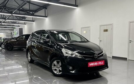Toyota Verso I, 2014 год, 1 395 000 рублей, 5 фотография