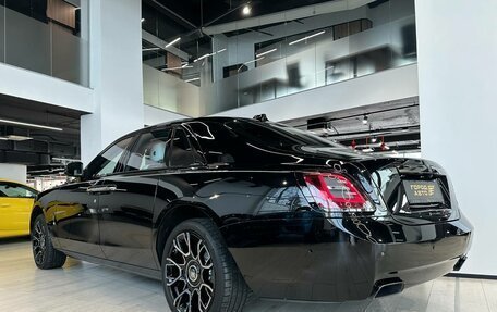 Rolls-Royce Ghost Series II рестайлинг, 2024 год, 41 000 000 рублей, 34 фотография