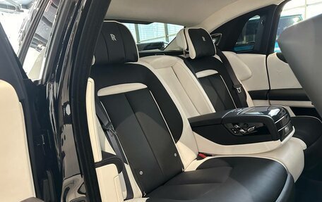 Rolls-Royce Ghost Series II рестайлинг, 2024 год, 41 000 000 рублей, 29 фотография