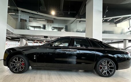 Rolls-Royce Ghost Series II рестайлинг, 2024 год, 41 000 000 рублей, 35 фотография