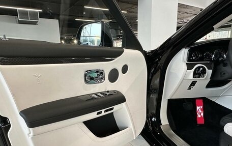 Rolls-Royce Ghost Series II рестайлинг, 2024 год, 41 000 000 рублей, 27 фотография