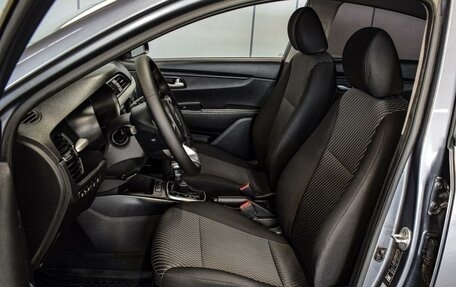 KIA Rio IV, 2018 год, 1 360 000 рублей, 10 фотография