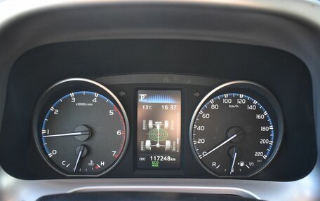 Toyota RAV4, 2018 год, 2 450 000 рублей, 13 фотография