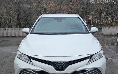 Toyota Camry, 2021 год, 3 500 000 рублей, 1 фотография