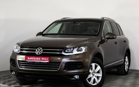 Volkswagen Touareg III, 2013 год, 2 299 000 рублей, 1 фотография