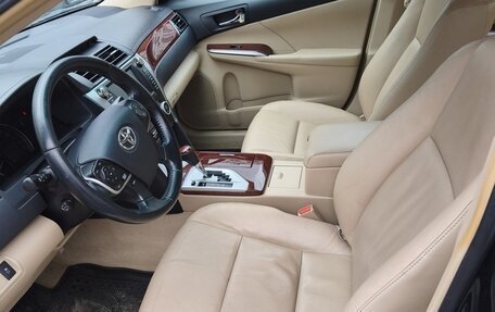 Toyota Camry, 2013 год, 1 700 000 рублей, 3 фотография