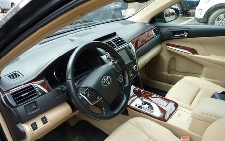 Toyota Camry, 2013 год, 1 700 000 рублей, 18 фотография