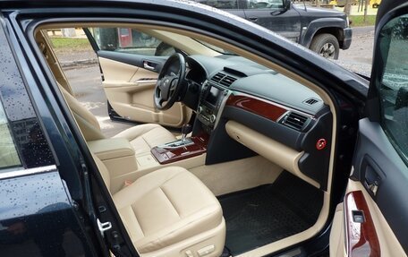 Toyota Camry, 2013 год, 1 700 000 рублей, 23 фотография