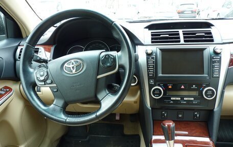 Toyota Camry, 2013 год, 1 700 000 рублей, 27 фотография