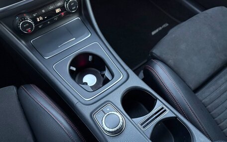 Mercedes-Benz GLA, 2018 год, 1 880 000 рублей, 22 фотография