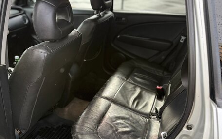 Mitsubishi Outlander III рестайлинг 3, 2003 год, 410 000 рублей, 10 фотография