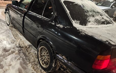 BMW 5 серия, 1990 год, 195 000 рублей, 13 фотография