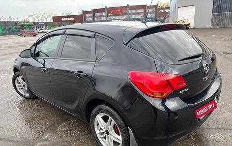 Opel Astra J, 2010 год, 750 000 рублей, 8 фотография