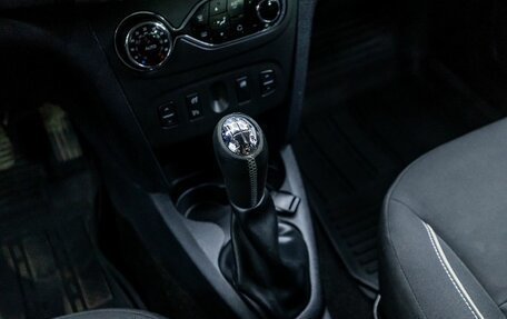 Renault Sandero II рестайлинг, 2020 год, 1 044 000 рублей, 15 фотография