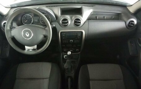 Renault Duster I рестайлинг, 2014 год, 815 000 рублей, 9 фотография