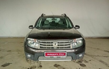 Renault Duster I рестайлинг, 2014 год, 815 000 рублей, 2 фотография